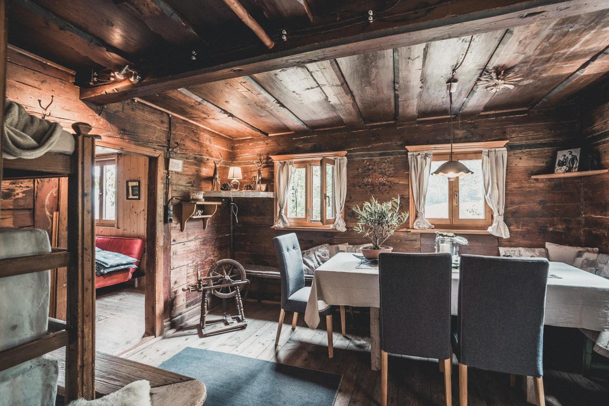 Knottn Huettl, St. Pankraz/Ulten, Naehe Meran Luaran gambar